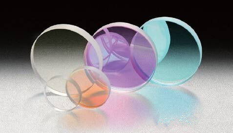 Verre optique Lentille optique infrarouge avec plage de longueur d'onde de revêtement 400-700 nm Convient à l'automatisation et à l'inspection industrielles